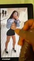 Perfect Hottie gets some strokes