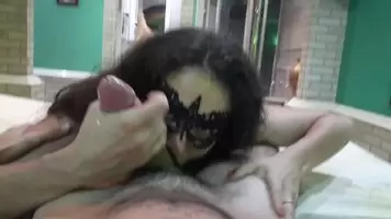 He just cum in my hands , i only was sucking his balls 😥
