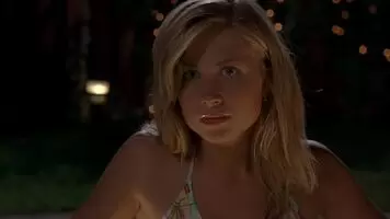 Molly Schade in Eurotrip