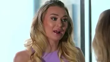 Carter Cruise, Alexis Fawx - Peeping Mom