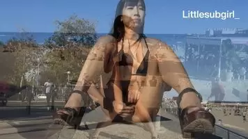 I like flashing my pussy in public ;)