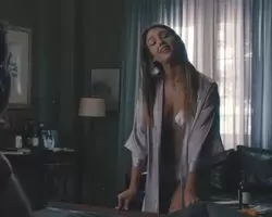 Jessica Alba is stunning