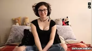 Leana Lovings Skypenotized