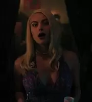 Camila Mendes