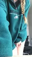 Revealing my hairy pussy and natural tits 😘