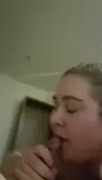 A lesbian who's great at sucking girl dick 😘