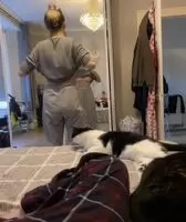 I could watch her check herself out all day