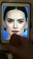 Daisy Ridley always make me cum so much