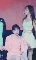 yerin - thighs/legs