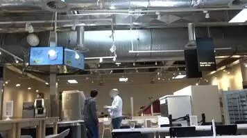 Flashing and finger fucking my ass in public
