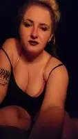 Getting frisky by the campfire 🔥