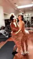 Shaking that ass