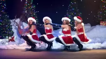 Elizabeth Gillies bouncing tits in Ariana Grande's new video