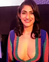 Kubra Sait