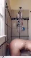 Twerking in the shower