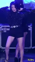 Gugudan - Hana's amazing legs