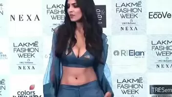 Malavika mohanan