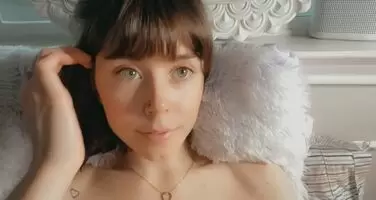 people say i’m to pretty to be posting stuff like this, i hope you at least appreciate it :,)