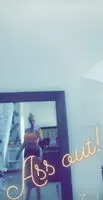 molly Cavalli with her ass out shorts 😍