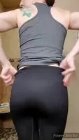 😈