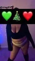 ❤️I get so shy on camera.. I hope I can get more comfortable in the future. Thank you all for being so kind and welcoming. Hope I bring you some holiday joy! 💚