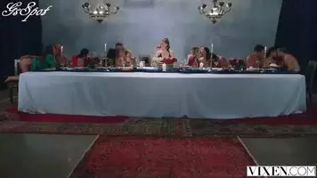 NSFW_GIF - Vixen after dark orgy