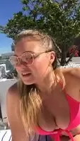 Iskra Lawrence
