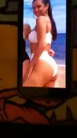 I couldn't handle myself with Selena Gomez in this bikini