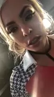 Luna star getting ate out before a scene