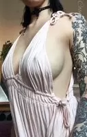 side boob is underrated ~