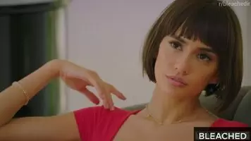 Joyful Latina Janice Griffith Treats a Big White Cock Well