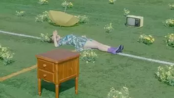 IU