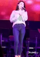 Apink - Eunji's Hips