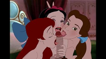 Disneyland - Ariel, Snow White, Belle