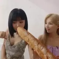 IDLE - sOOJIN AND SOYEON