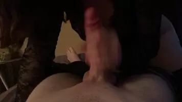 18 year old from Tinder tries to deepthroat me