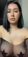 her Free album In Comments Fast 👇 👇