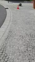 Walking through the streets/flashing