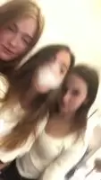 Ellie and some friends 🤤