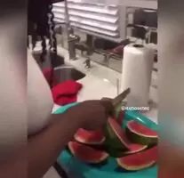 great watermelon! I don’t think it’s seedless.