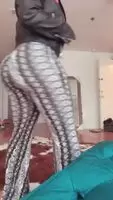 1C3E33CF-AECD-4409-866C-D172BF12CCF2 - Create, Discover and Share GIFs on Gfycat