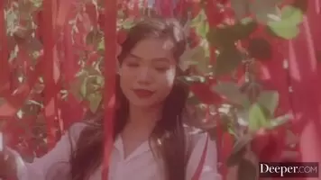 Vina Sky - Flower Girl