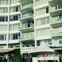 Filming on the balcony of our hotel in Xbiz Miami and this guy caught this interaction between me and one of the people who live at this hotel haha 😂