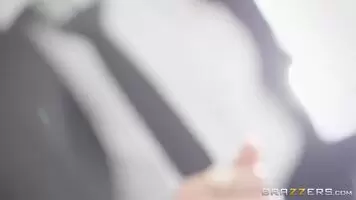 Riley's Private Show - Riley Reid