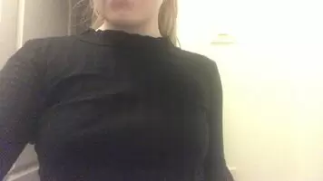 Perky tits + titty drop = ail? 🤔😛