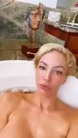 Nicolette Shea