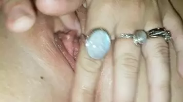 A close up of my sweet spot ;) 36f