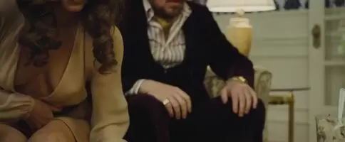 Amy Adams sexy plot in 'American Hustle'