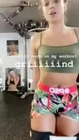 ‎