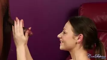 Star Del Ray smothers his cock